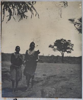 Alessandro Faraggiana, Ragazze Suk, XX secolo, carta/gelatina ai sali d'argento, CC BY-SA