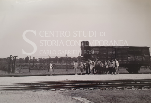 Associazione Toscana Volontari della Libertà, Campo di Concentramento di Auschwitz, 2010, Fotografia, CC BY-SA